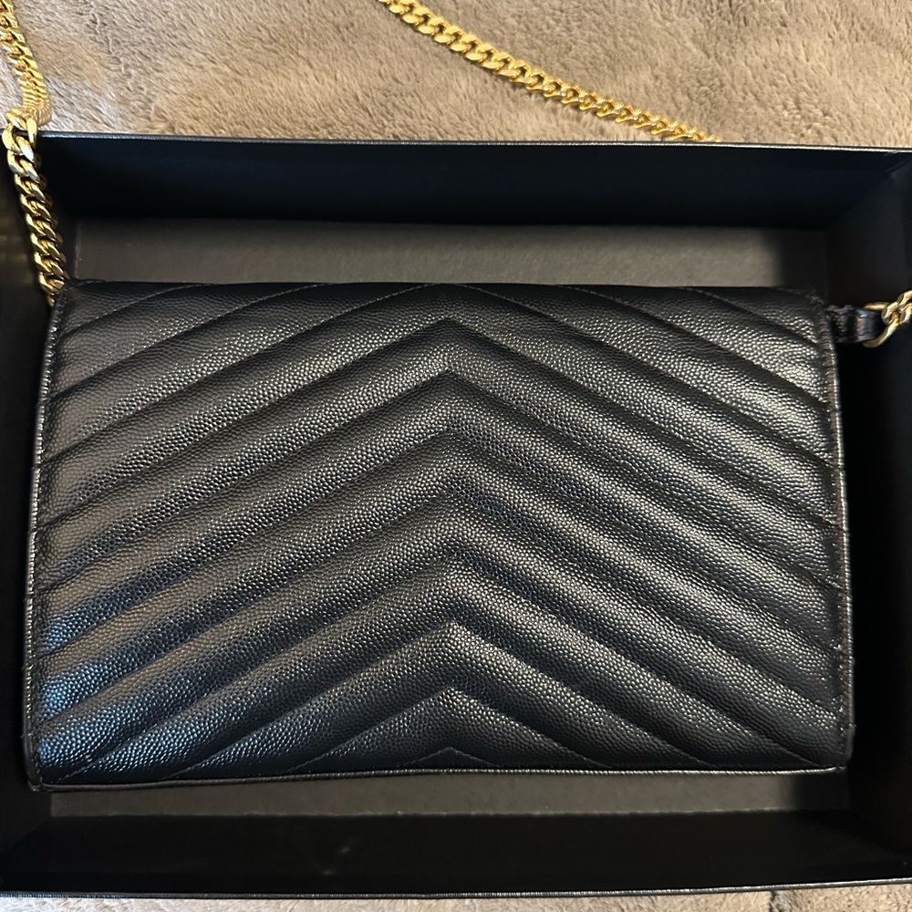 YSL Classic Cassandre Chain Wallet in Grain De Poudre Leather in Black - Picture 14 of 16